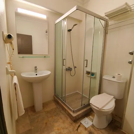 Lord Hotel Çeşme