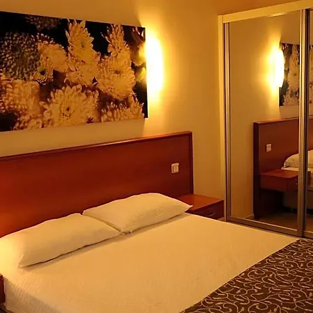 Lord 3* Çeşme
