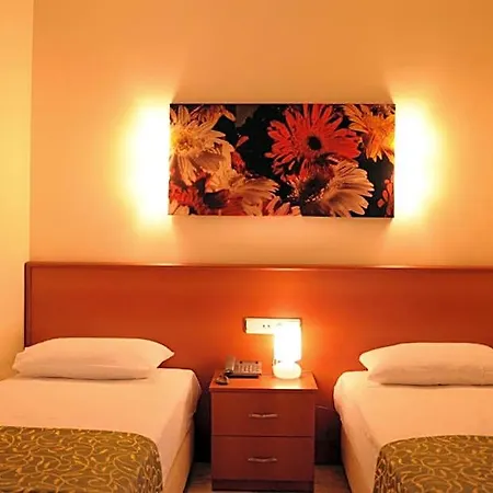 Lord 3* Çeşme