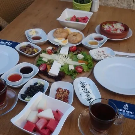 Hotell Lord Çeşme